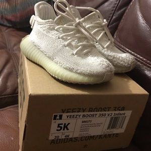 Yeezy boost 350 V2 infant/toddler
